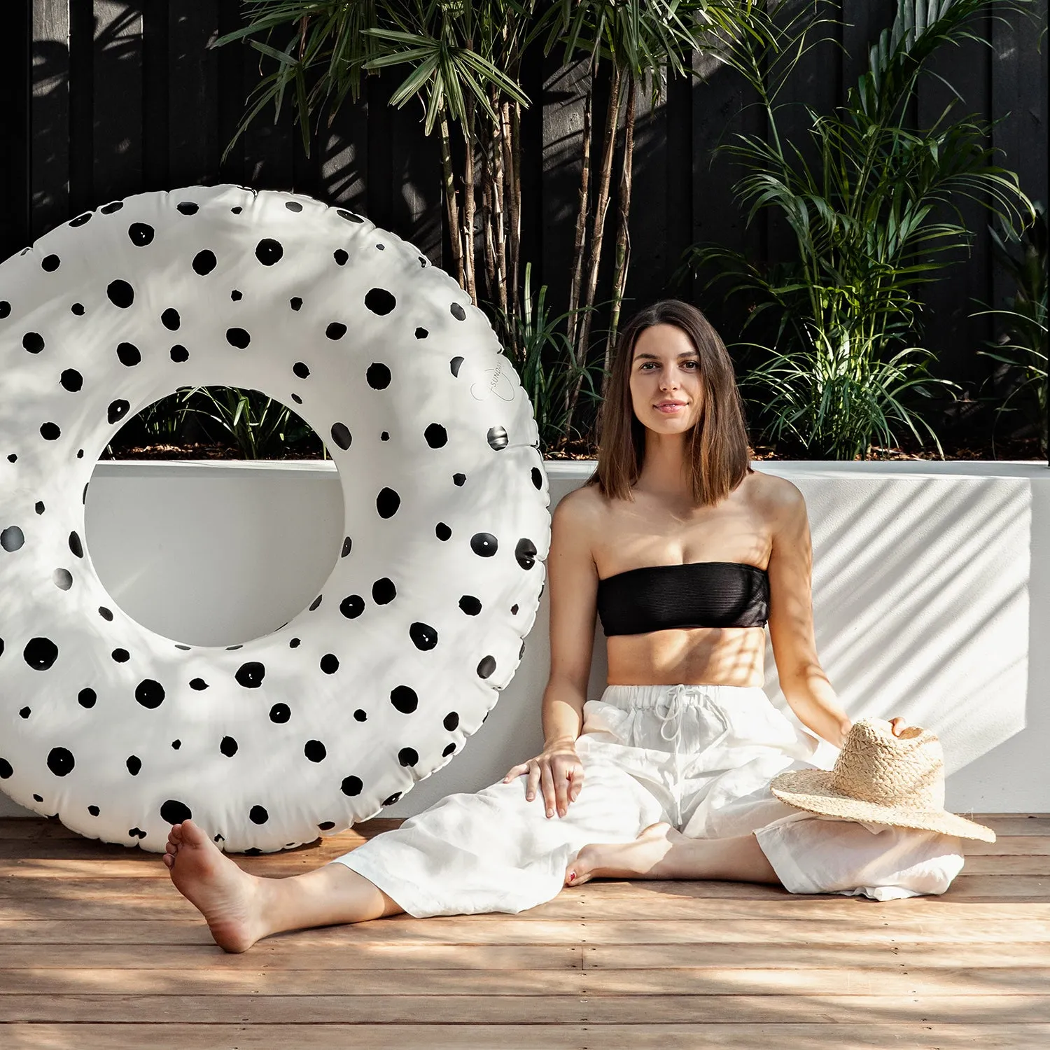 &sunday | oversized pool tube | bubbles - seasonal