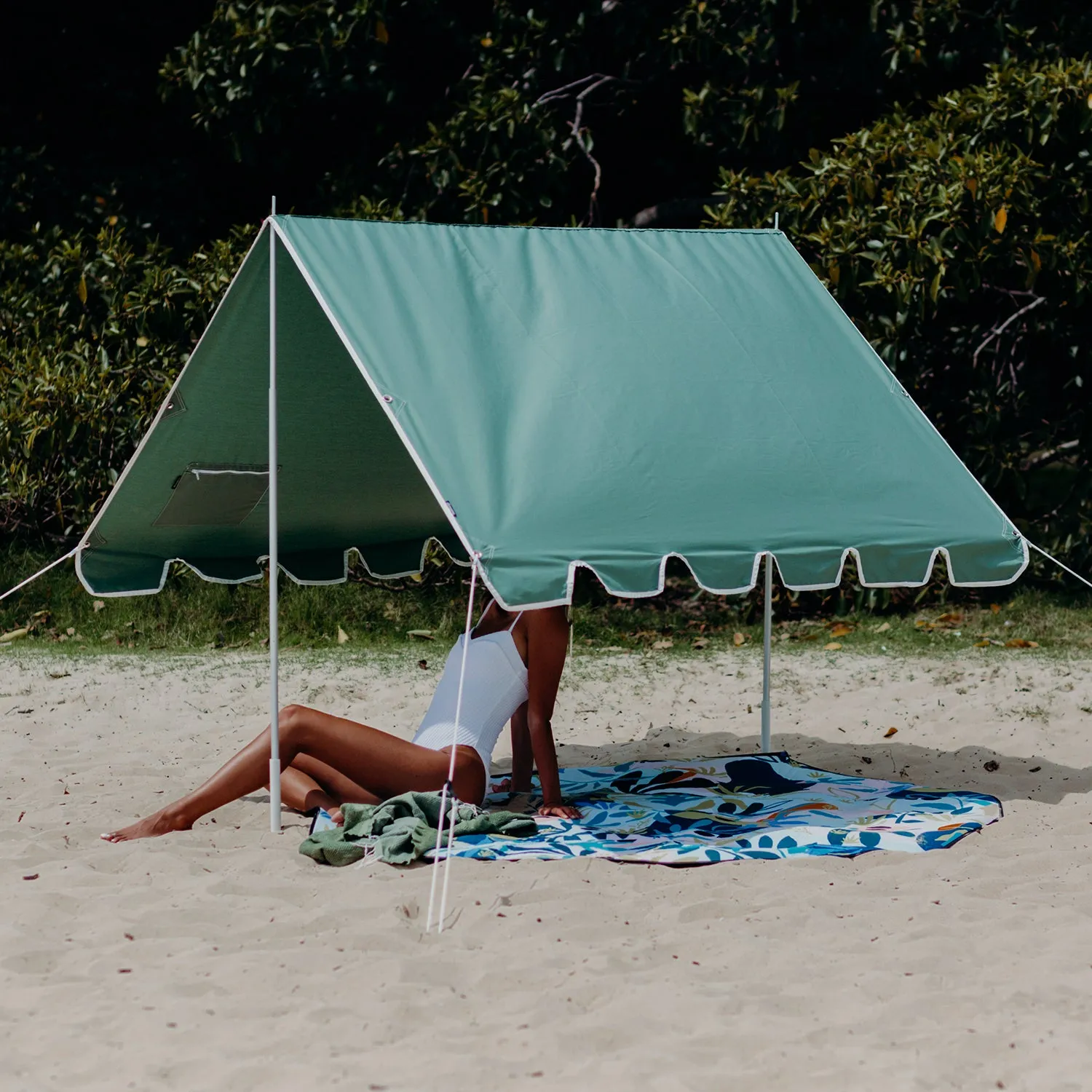 basil bangs | beach tent | sage - LC