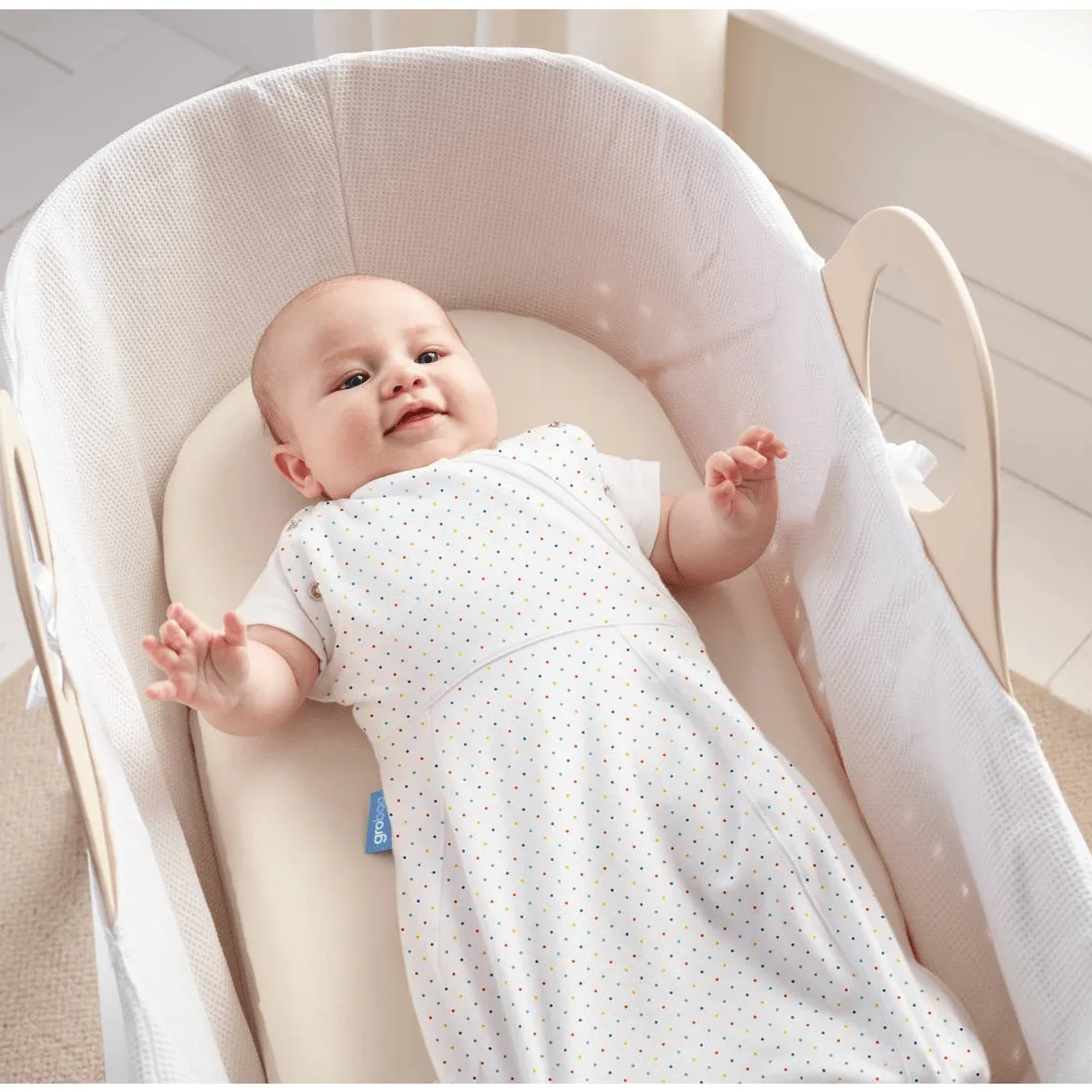 Grobag Newborn Swaddle (Cosy) - Rainbow Spot